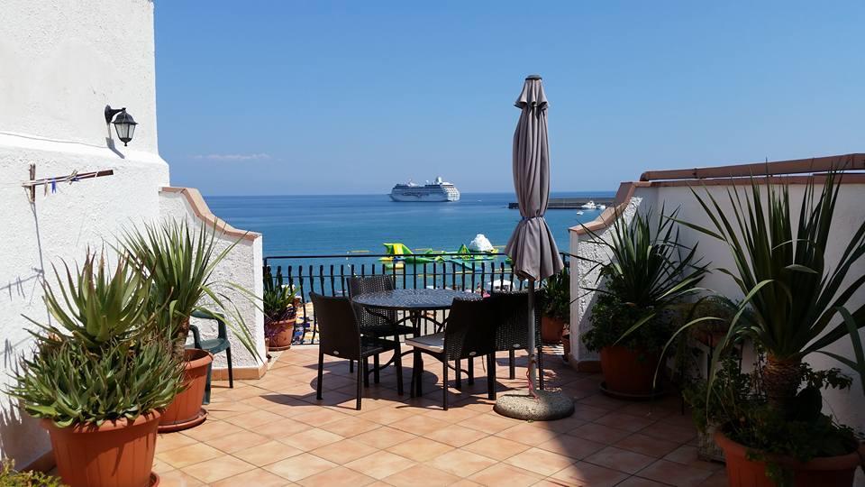 Apartments Mikros Giardini Naxos Exteriör bild